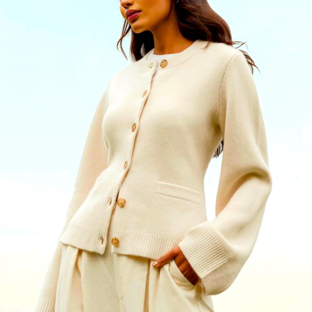 Amora “ultra soft” cardigan BNWOT